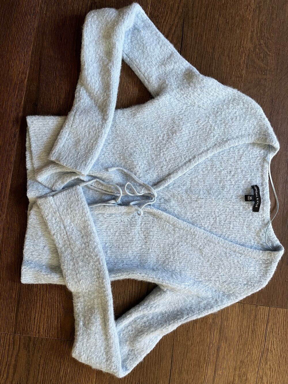 Kendall & Kylie XS Fuzzy Tie Front Cardigan Light Gray Cropped Coquette